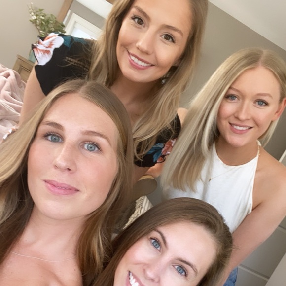 Meet your Posher, Samantha - Picture 1 of 1